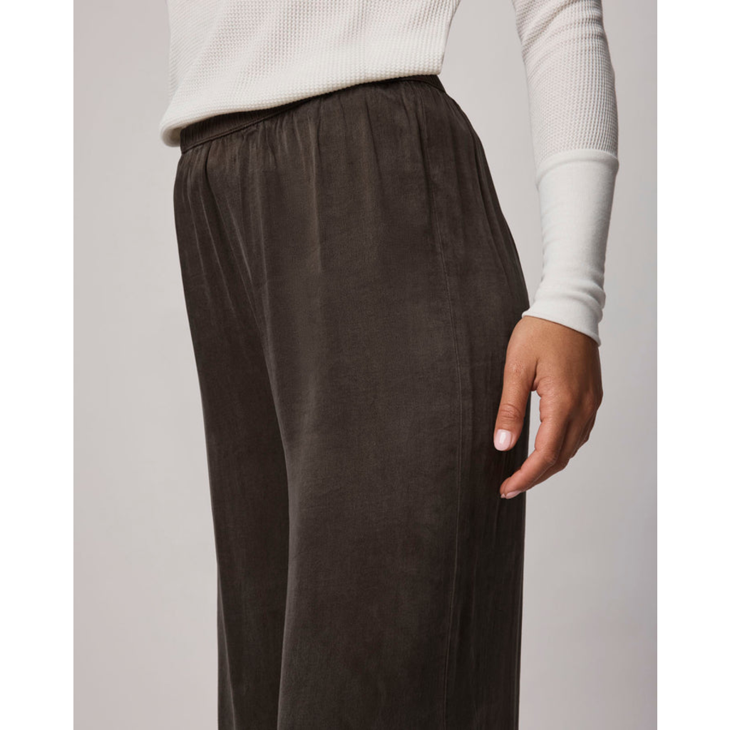 Ladies SPLENDID Splendid Serena Satin Pant
