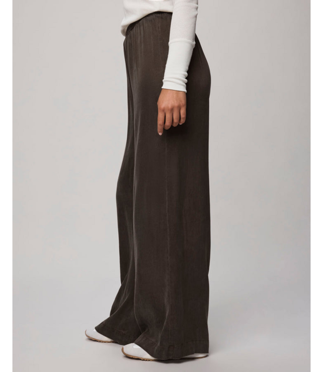 Ladies SPLENDID Splendid Serena Satin Pant