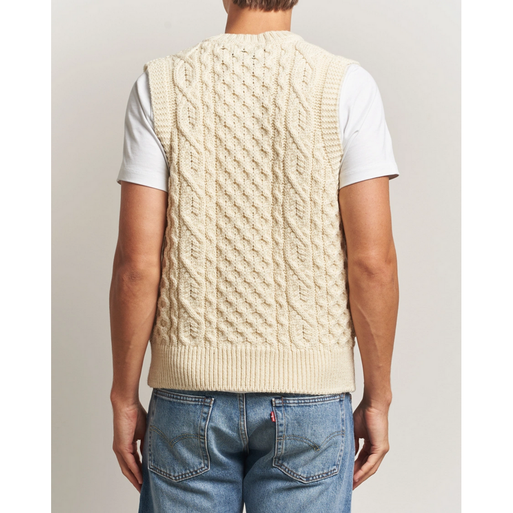 Peregrine Hudaon Aran Vest