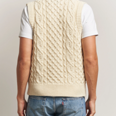 Peregrine Hudaon Aran Vest
