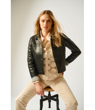 MAURITIUS Lefei Featherweight