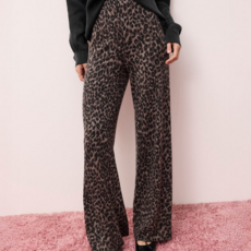 Ladies SPLENDID Splendid Leopard Sweater Pant