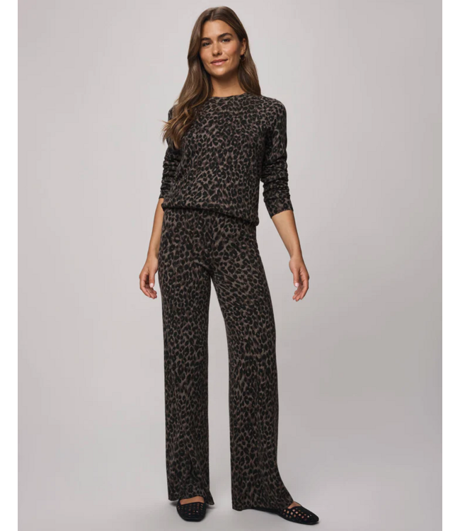 Ladies SPLENDID Splendid Leopard Sweater Pant