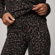 Ladies SPLENDID Splendid Leopard Sweater Pant