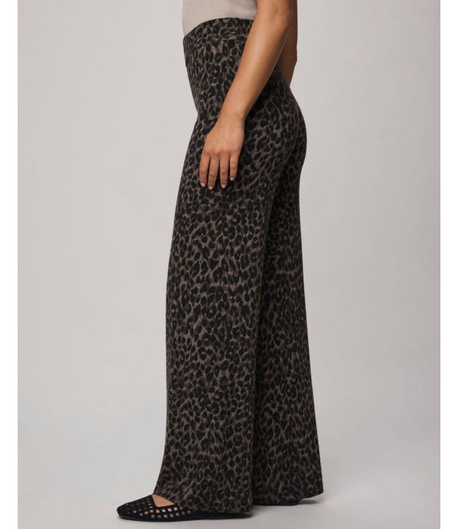 Ladies SPLENDID Splendid Leopard Sweater Pant