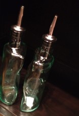 WAVY BOTTLE PAIR WITH POURERS