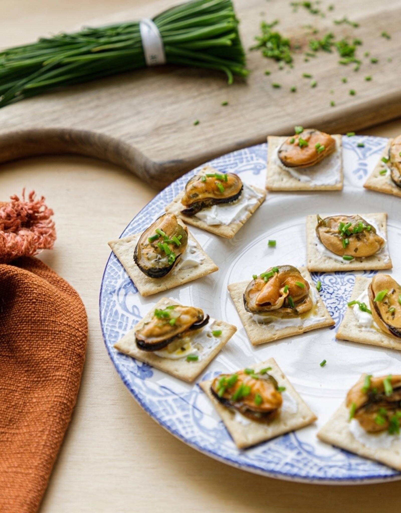 LEMON HERB MUSSELS