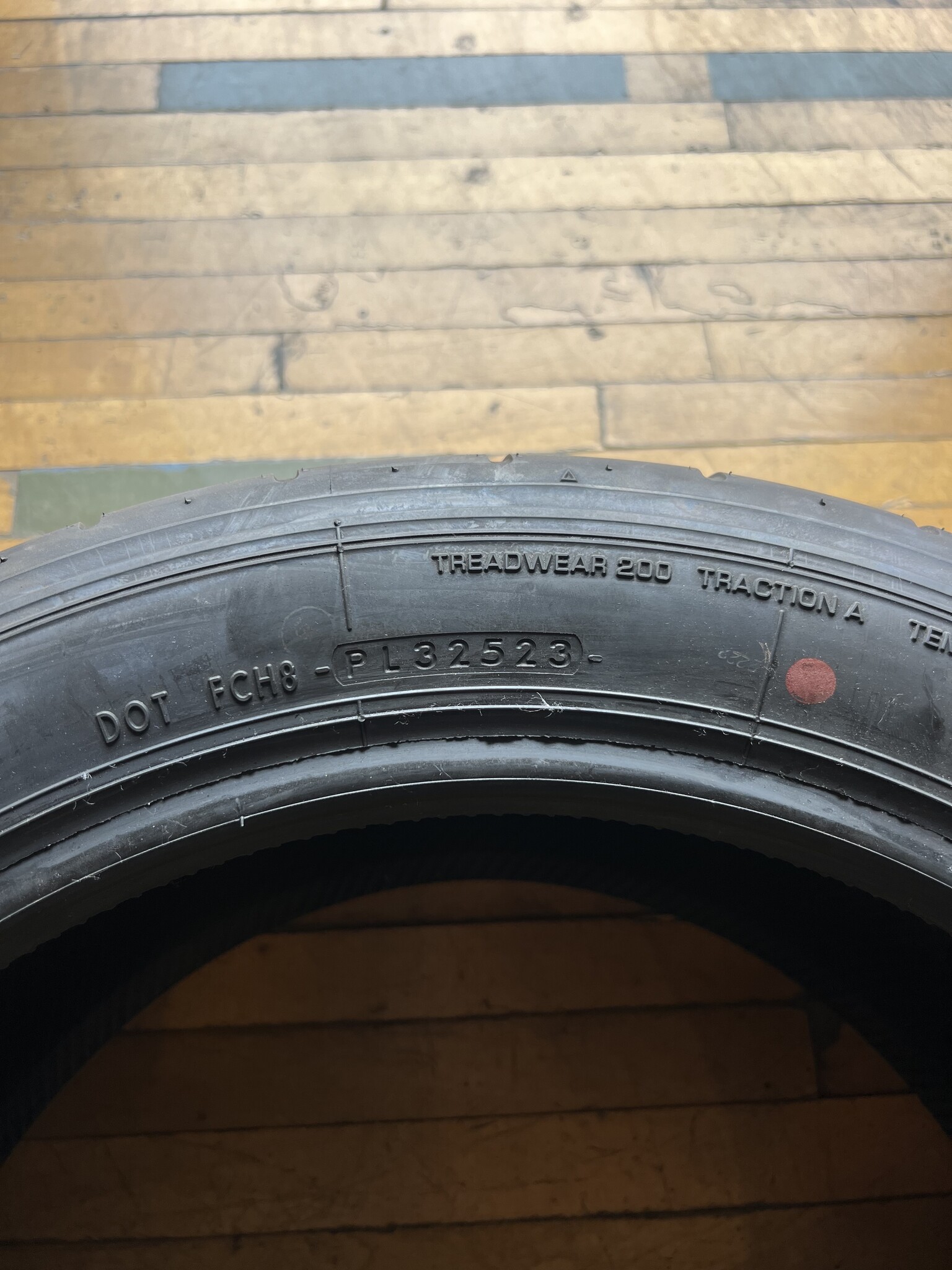 New: Yokohama Advan A052 (225/45/17) Pair
