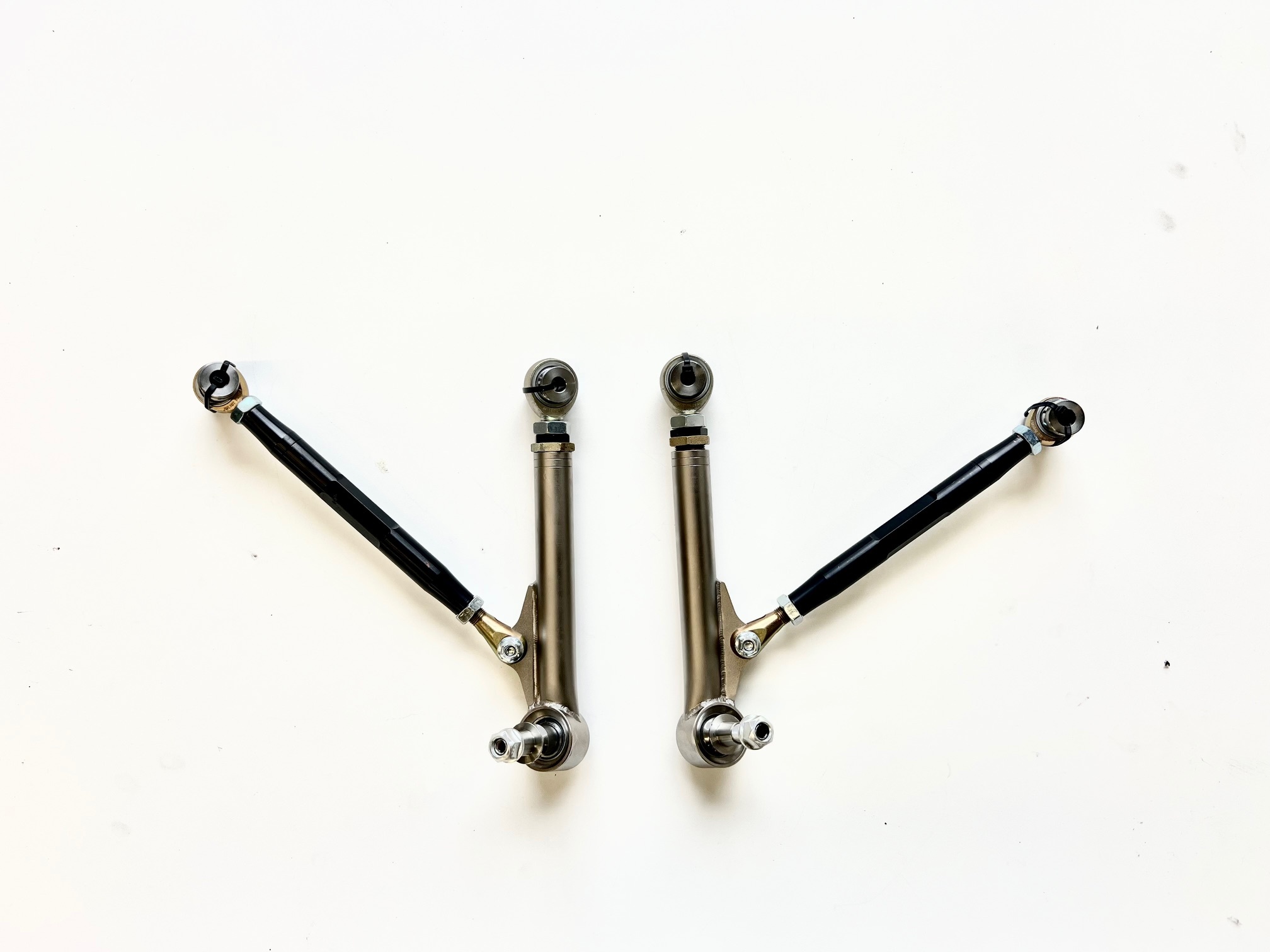 ERP - 993 Rear Lower Spherical Control Arm Kit