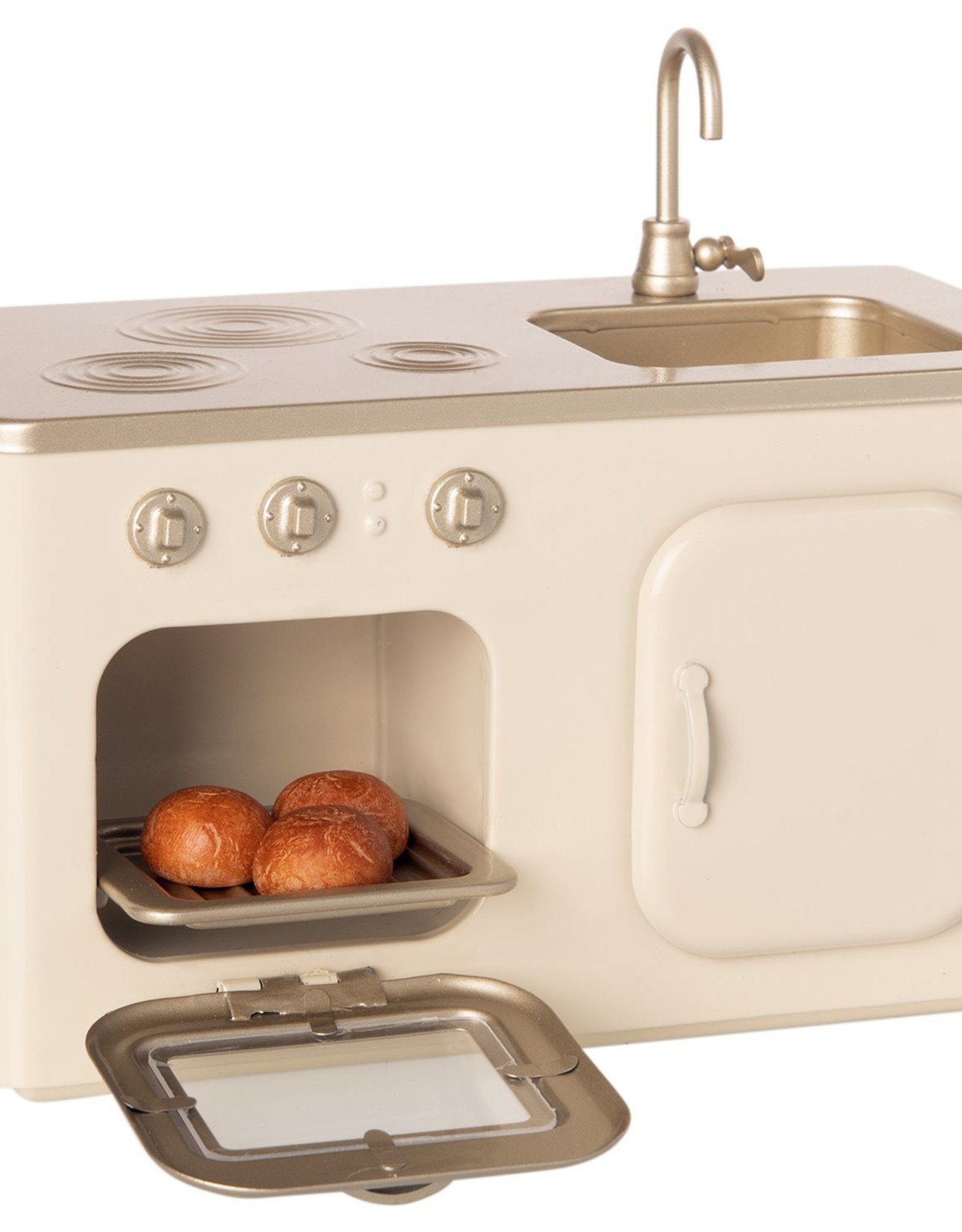 Maileg miniature kitchen