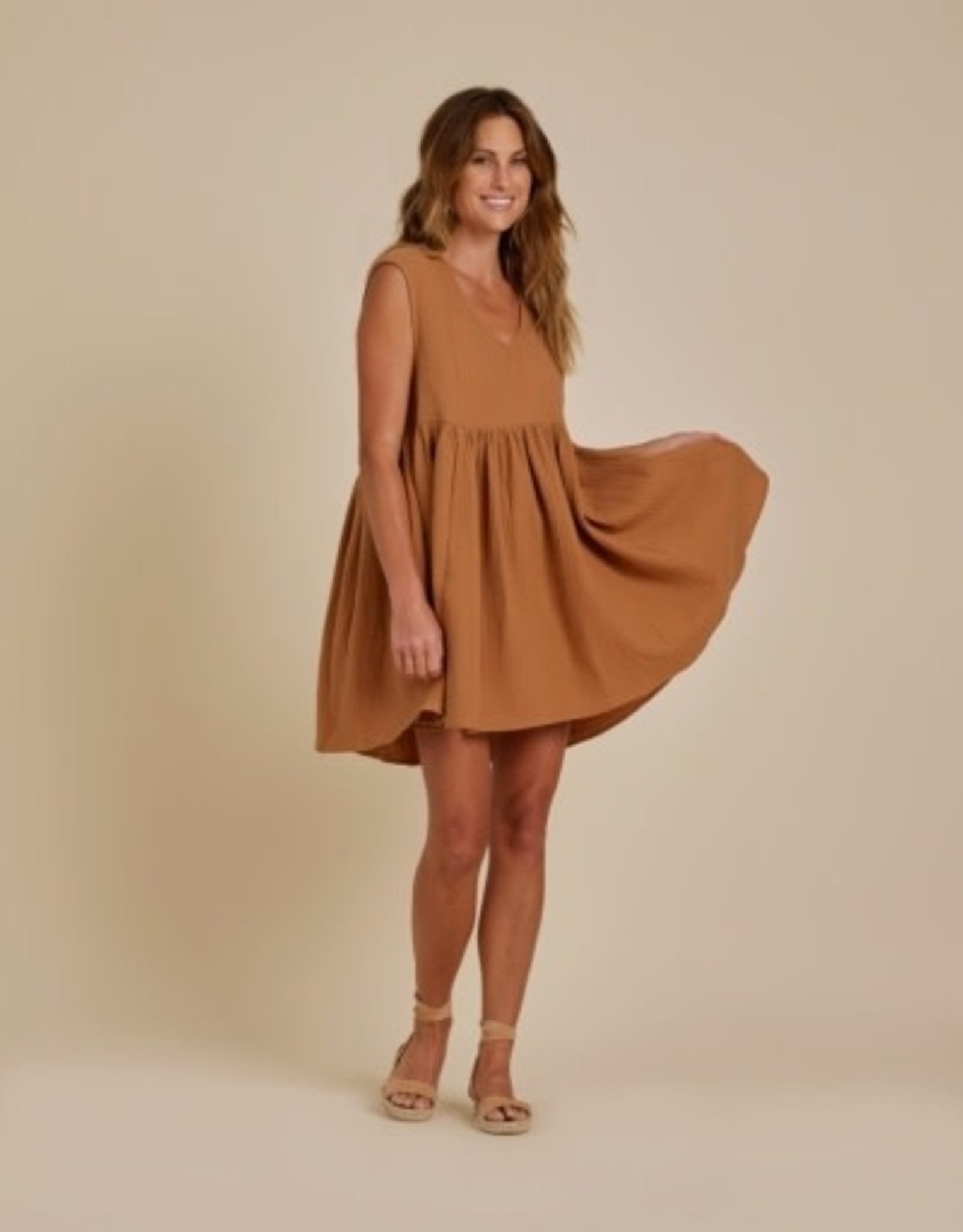 Rylee and Cru AVERY DRESS | CAMEL