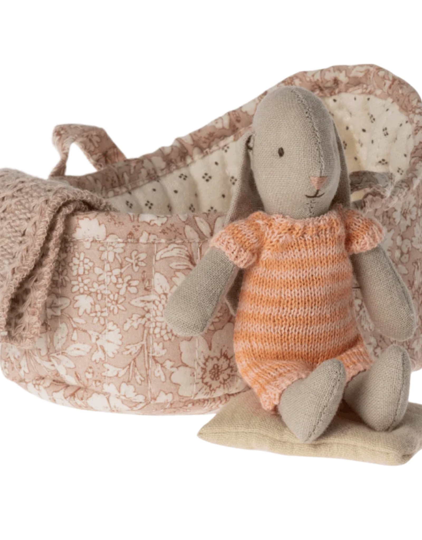 Maileg bunny in carrycot, micro