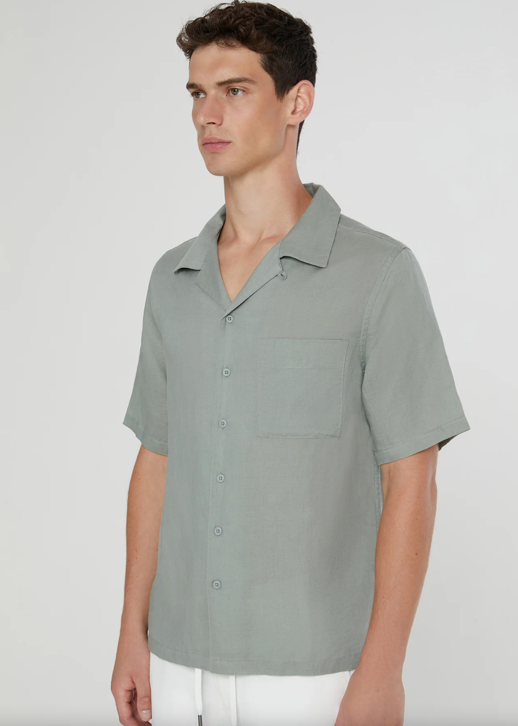 Onia Men Air Linen Vacation Shirt Sage