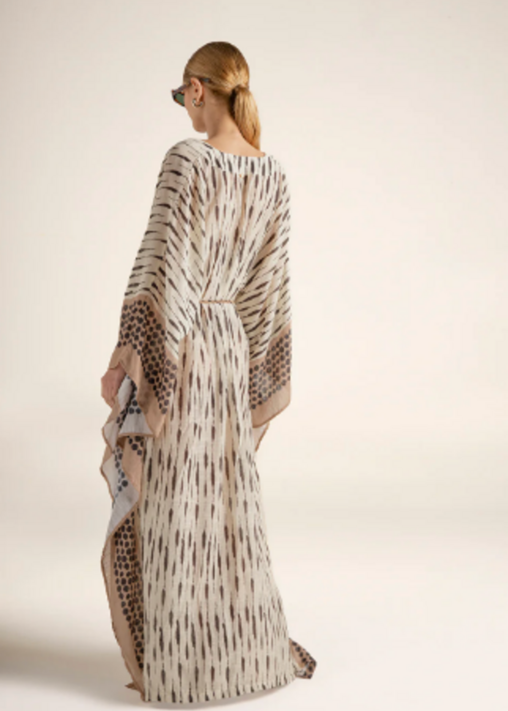 Touche Cover Up Largo Estampado Unitalla