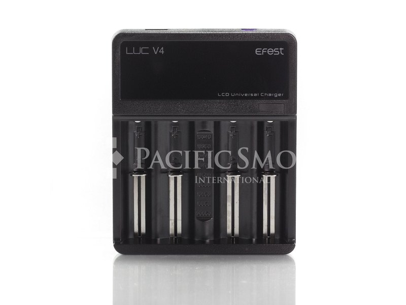 Efest Efest LUC V4 4-Bay Charger