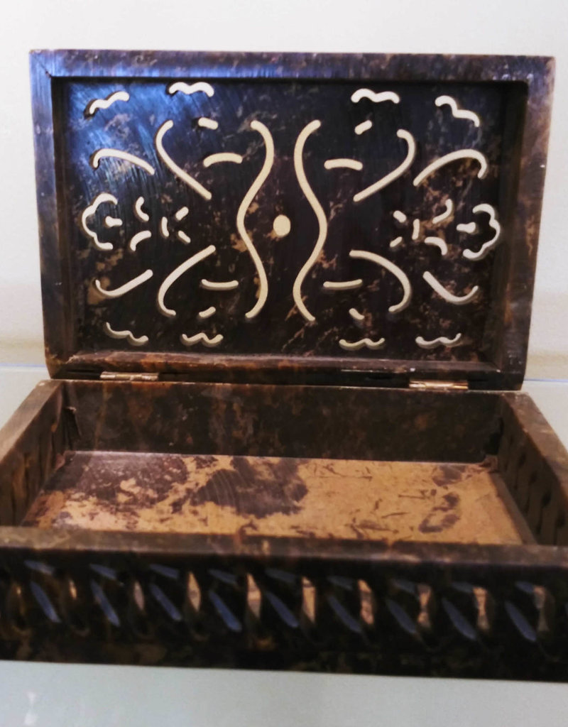Box - Soapstone Box - 6564