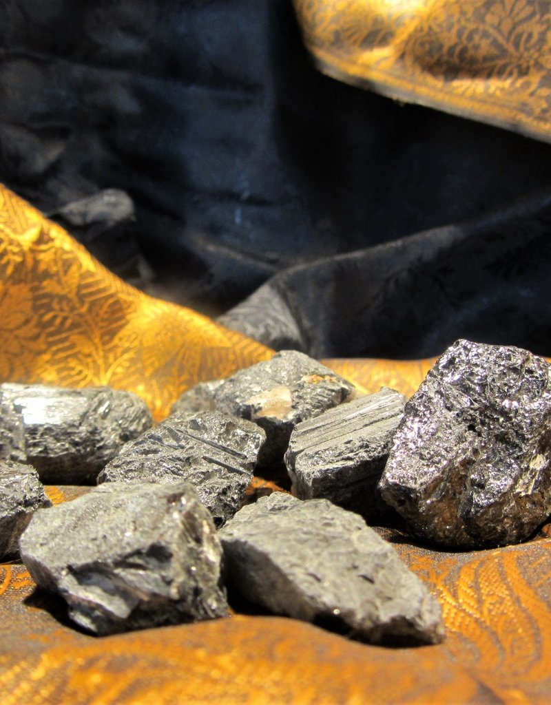 Black Tourmaline Rough - ROUBTO