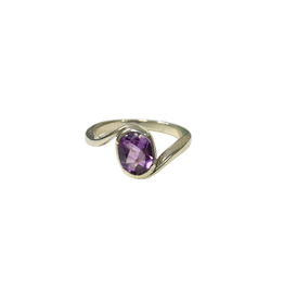 Amethyst Solitare Bybass Shank Ring