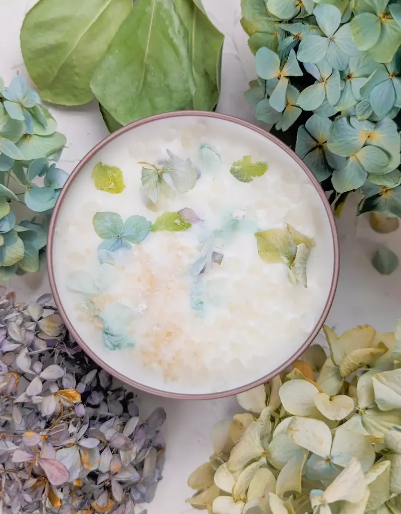 Candle - By the Sea - Hydrangea and Sea Salt - 8 oz