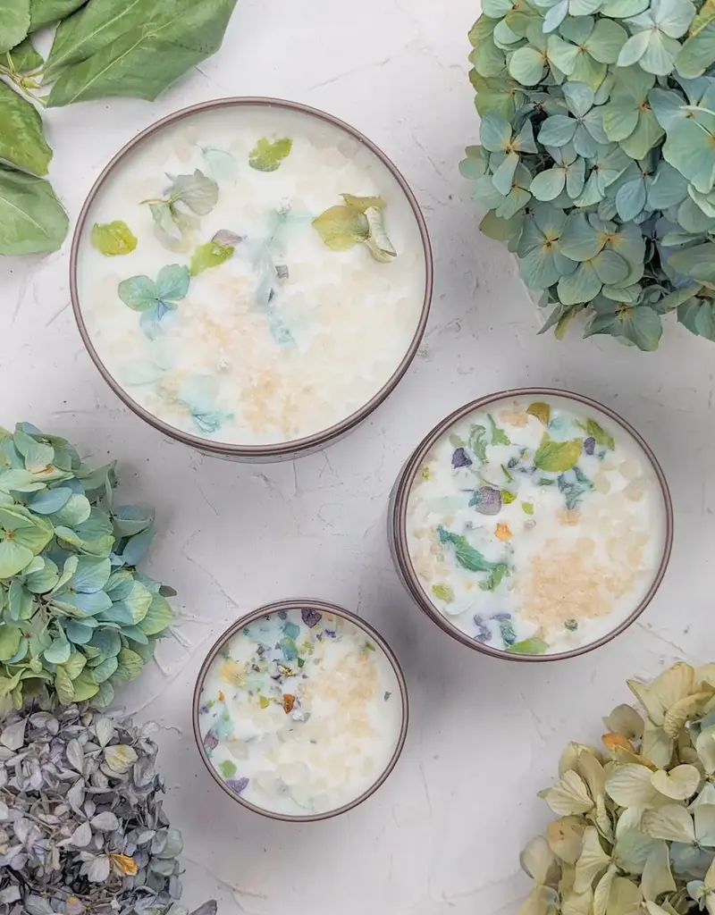 Candle - By the Sea - Hydrangea and Sea Salt - 8 oz