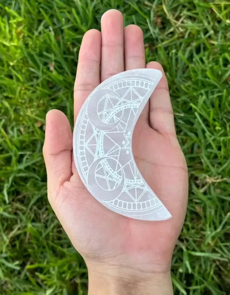 Selenite Half Moon Star - SEL-HMSD33