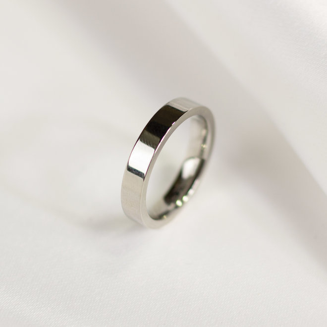 Bague Minimaliste 4mm Magnolia - Argent