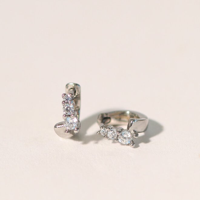 Boucles d'oreilles huggies Naomi - Argent