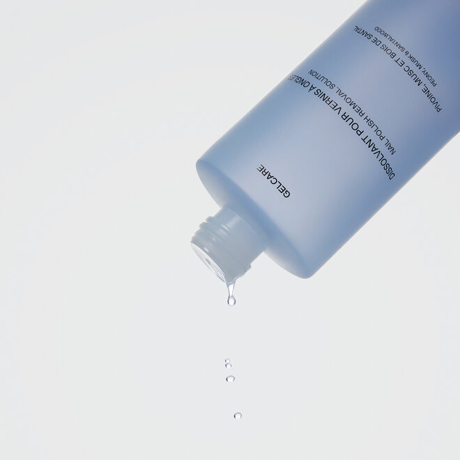 Dissolvant pour vernis à ongles