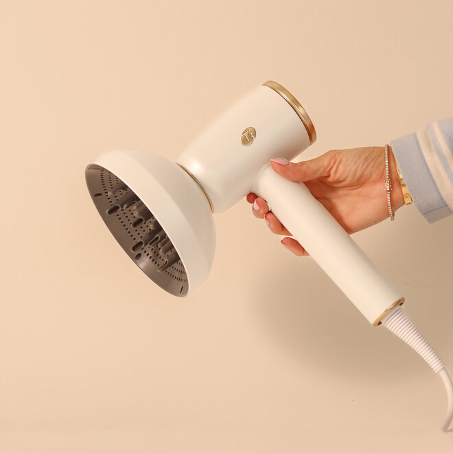 Sèche-cheveux Aire IQ