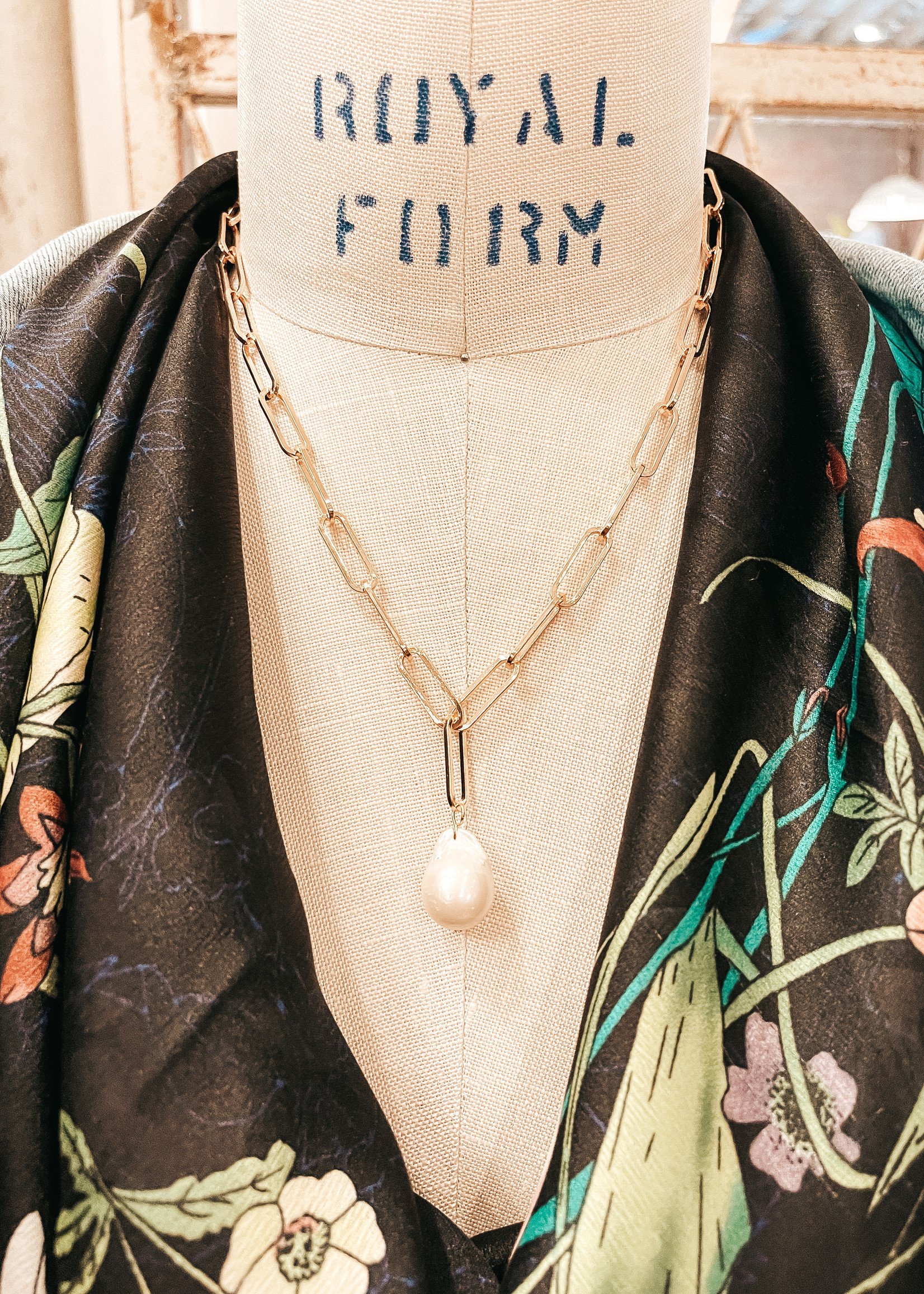 hula sue paper clip & baroque pearl charm necklace
