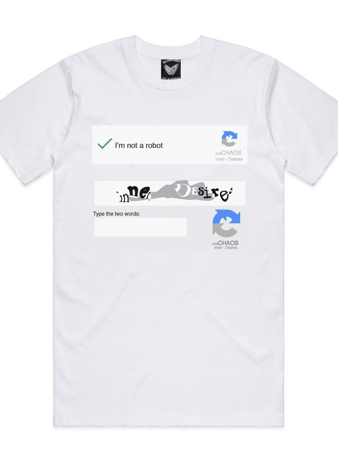 I AM NOT A ROBOT TEE WHITE