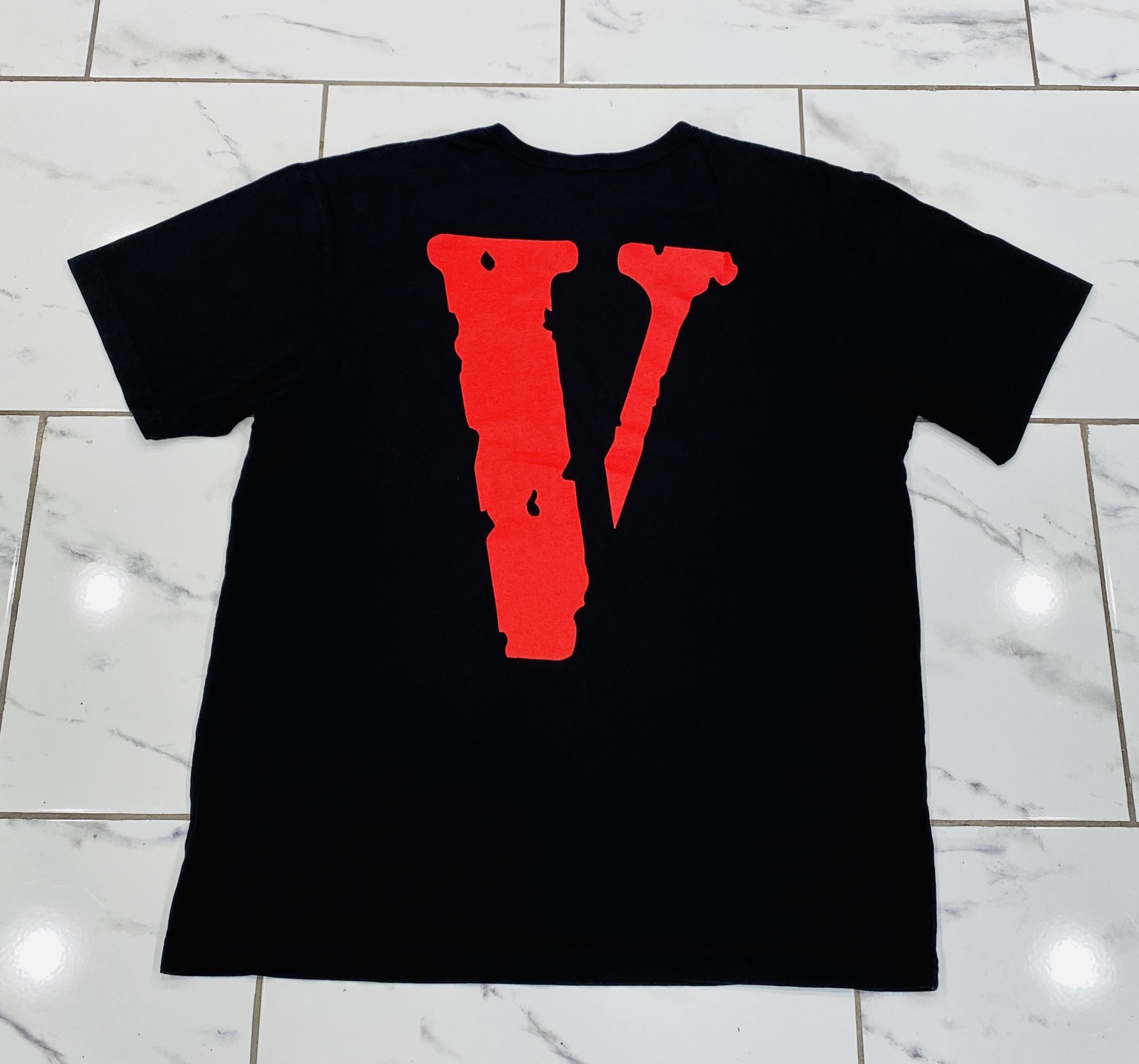 vlone friends tee red