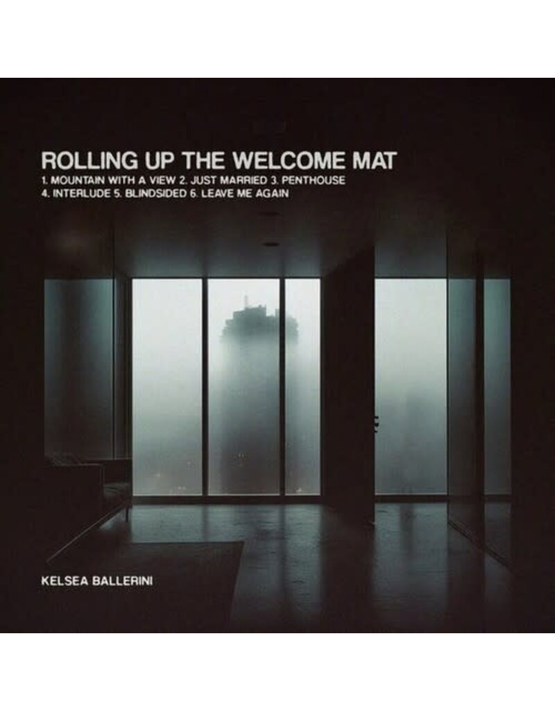 (LP) Kelsea Ballerini - Rolling Up The Welcome Mat EP (Clear Smoke Vinyl)