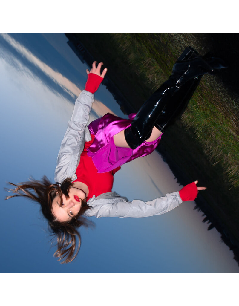 (LP) Sophia Kennedy - Squeeze Me (Black Vinyl) (140g)