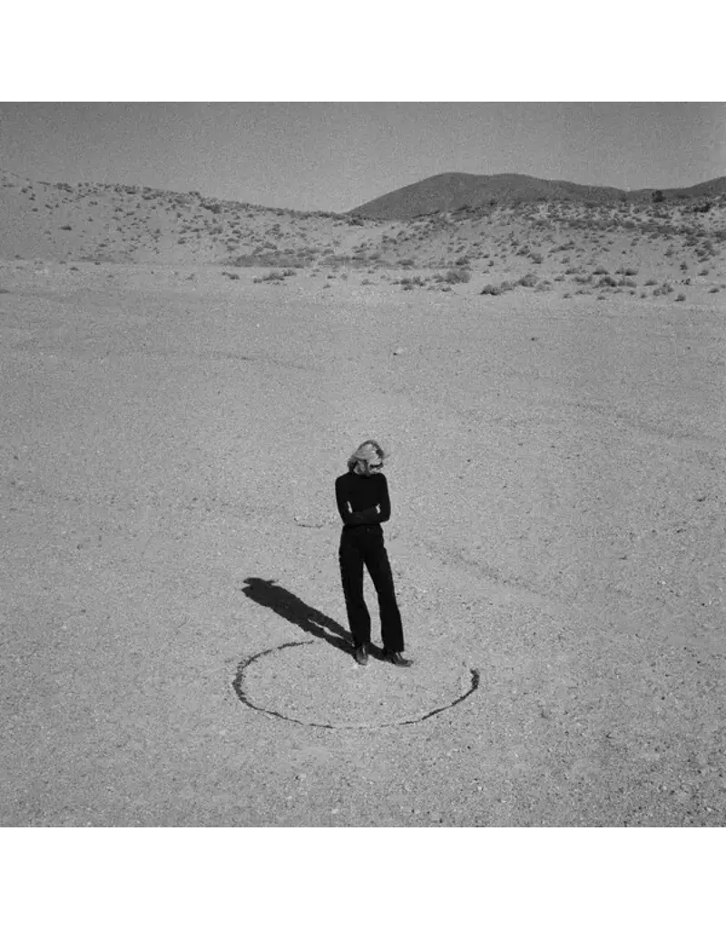 (LP) Natalie Bergman - My Home Is Not In This World (Standard Black Vinyl)