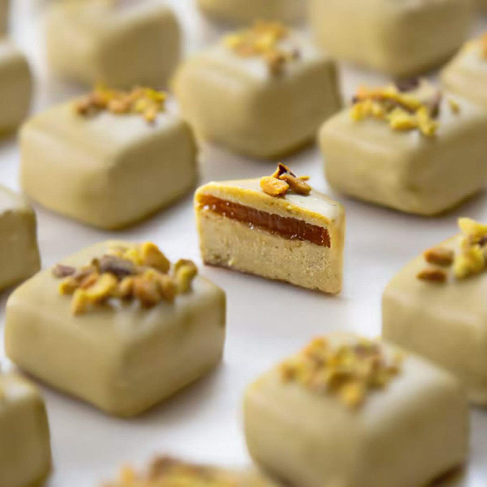 Irca Irca - Sinfonia Pistachio White Chocolate 33% - 11 lb