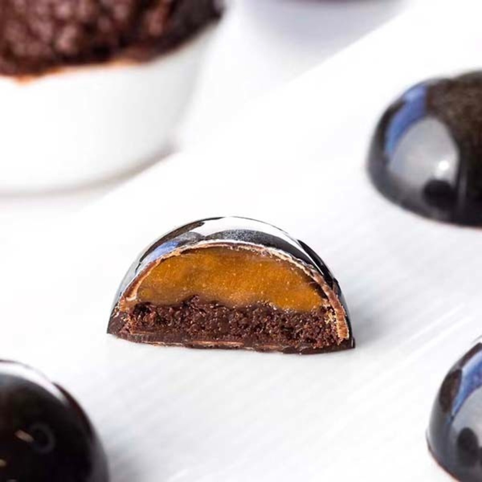 Irca Irca - Noir Praline Delicrisp - 11 lb
