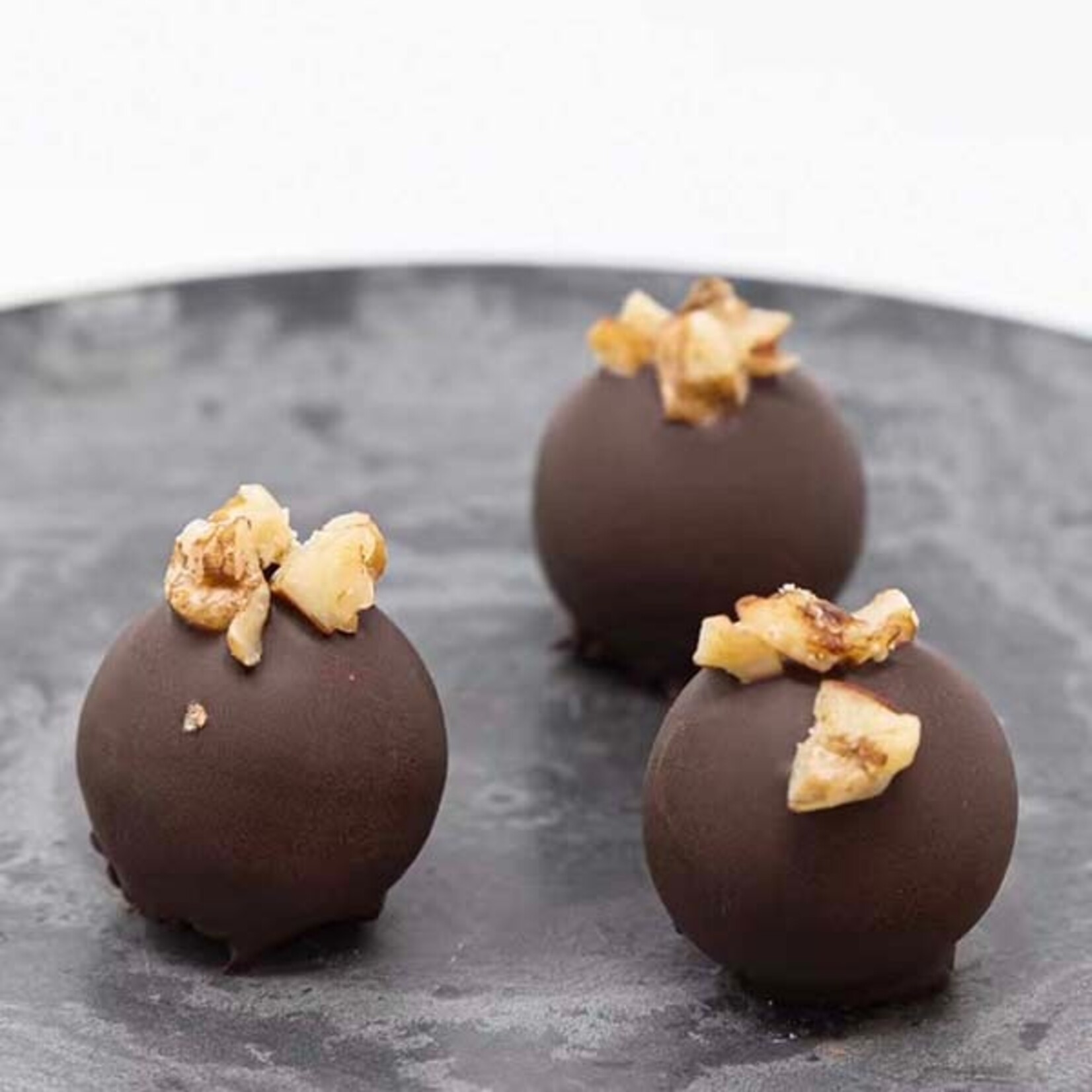Dobla Dobla - Dark Chocolate Truffle Shells - 1" (504 ct)