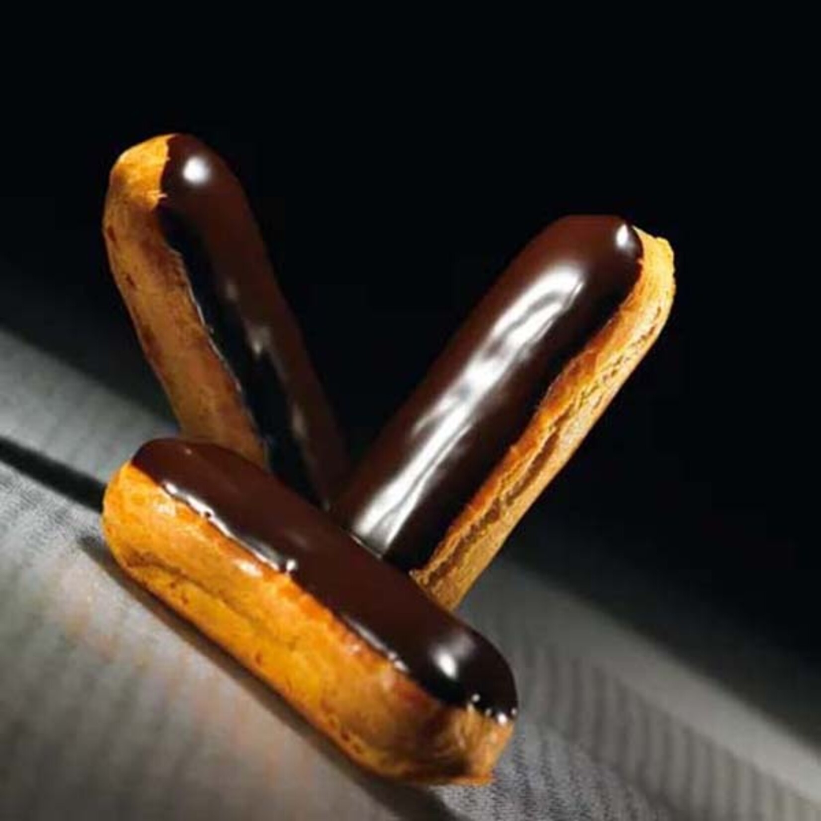 Valrhona Valrhona - Guanaja Dark Chocolate 70% - 6.6 lb