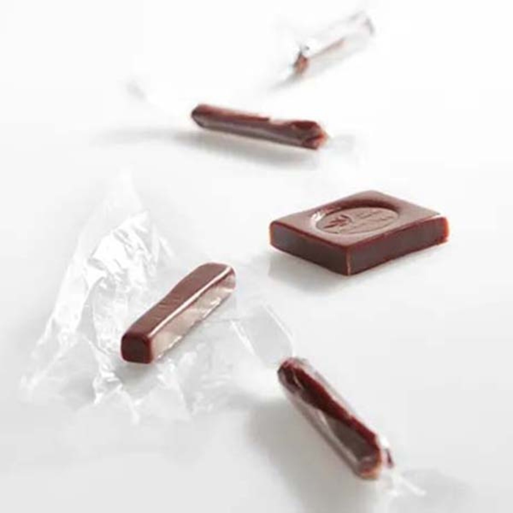 Valrhona Valrhona - Manjari Dark Chocolate 64% - 6.6 lb