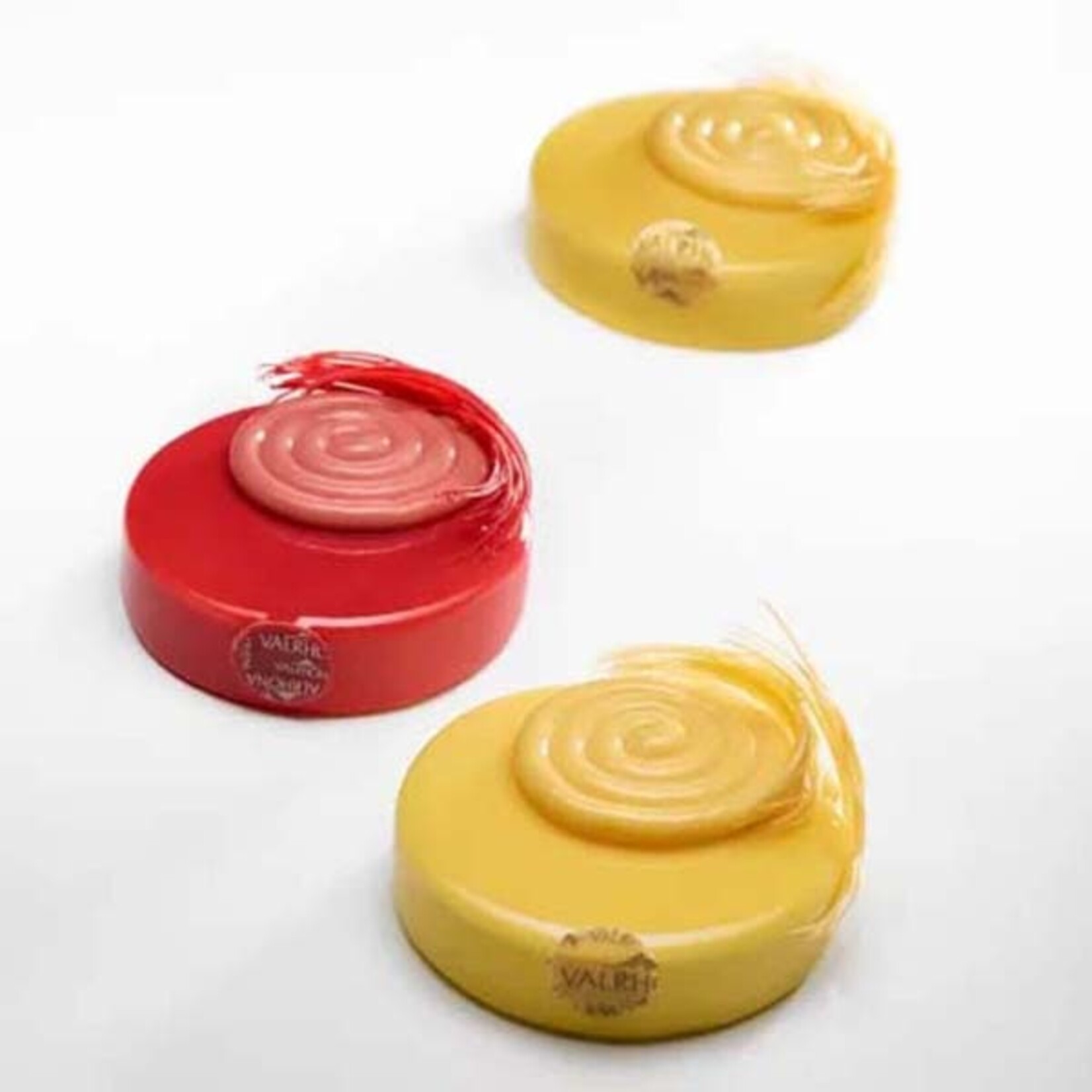 Valrhona Valrhona - Inspiration Passion Fruit Couverture  - 250 g / 8.8 oz