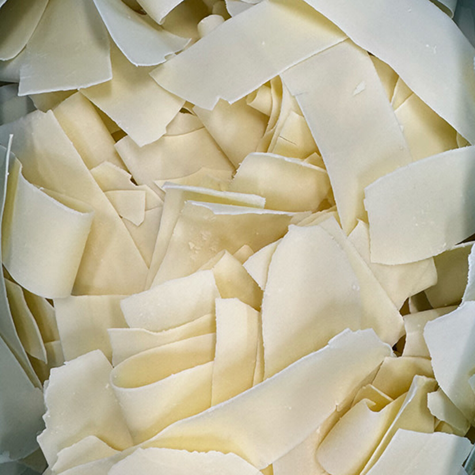 Dobla Dobla - White Chocolate Ribbon Shavings - 5.5 lb