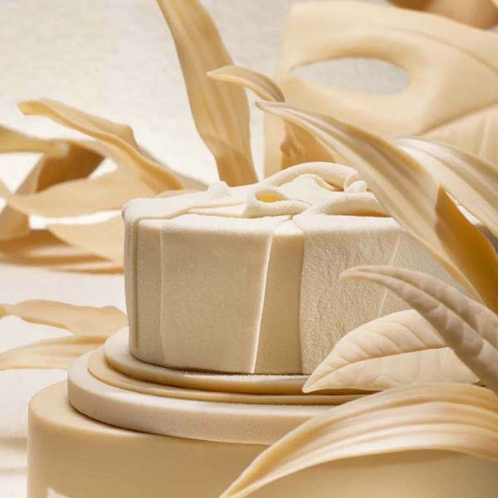 Valrhona Valrhona - Amatika Vegan White Chocolate 35% - 6.6 lb