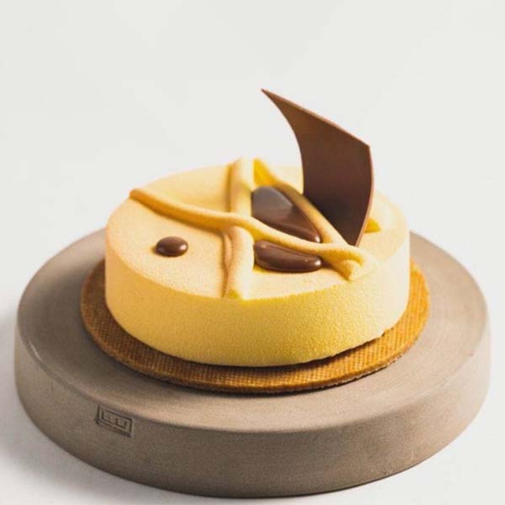 Callebaut Callebaut - Velvet White Chocolate 32% - 5.5 lb
