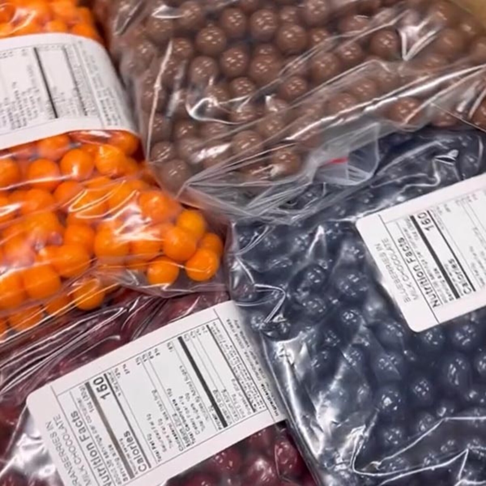 Cacao Noel Noel - Dragee & Cereal Assortment - 8 lb