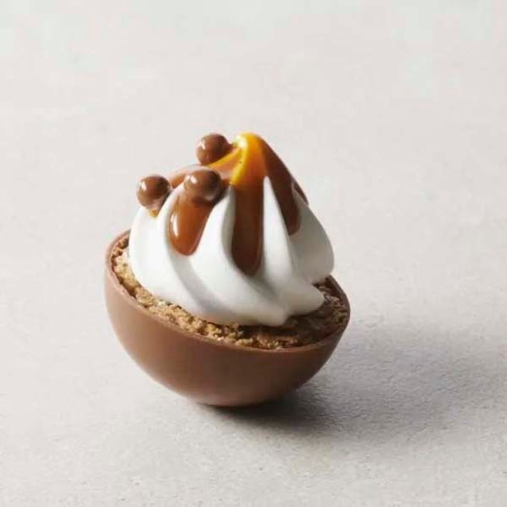 Valrhona Valrhona - Jivara Lactee Milk Chocolate 40% - 6.6 lb (box of 3)