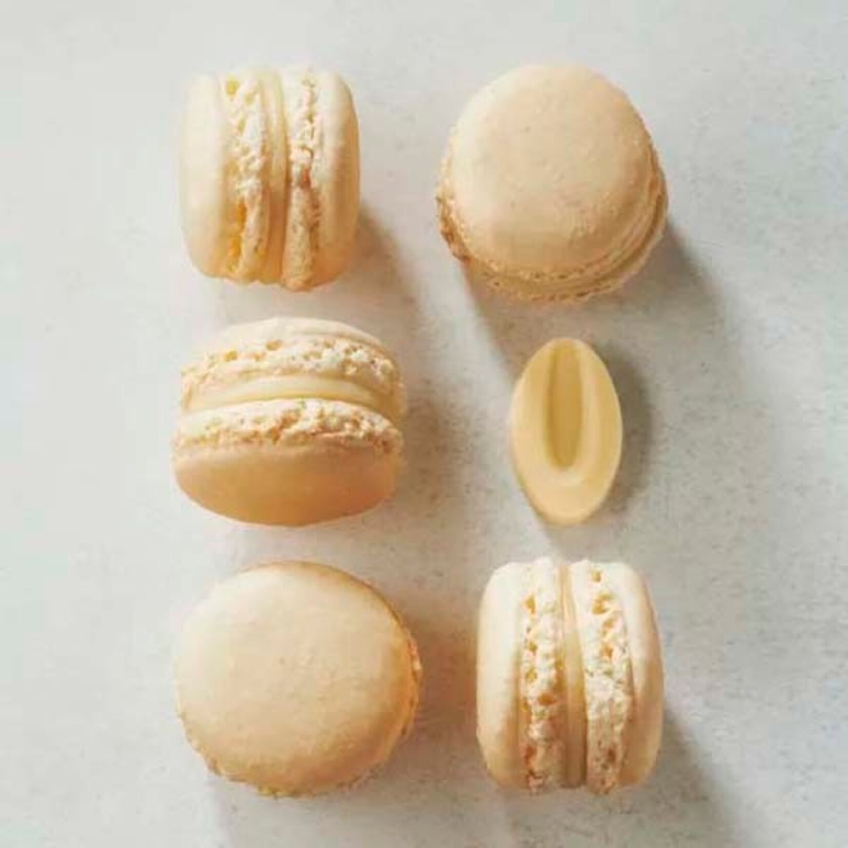 Valrhona Valrhona - Inspiration Yuzu Couverture - 6.6 lb (box of 3)