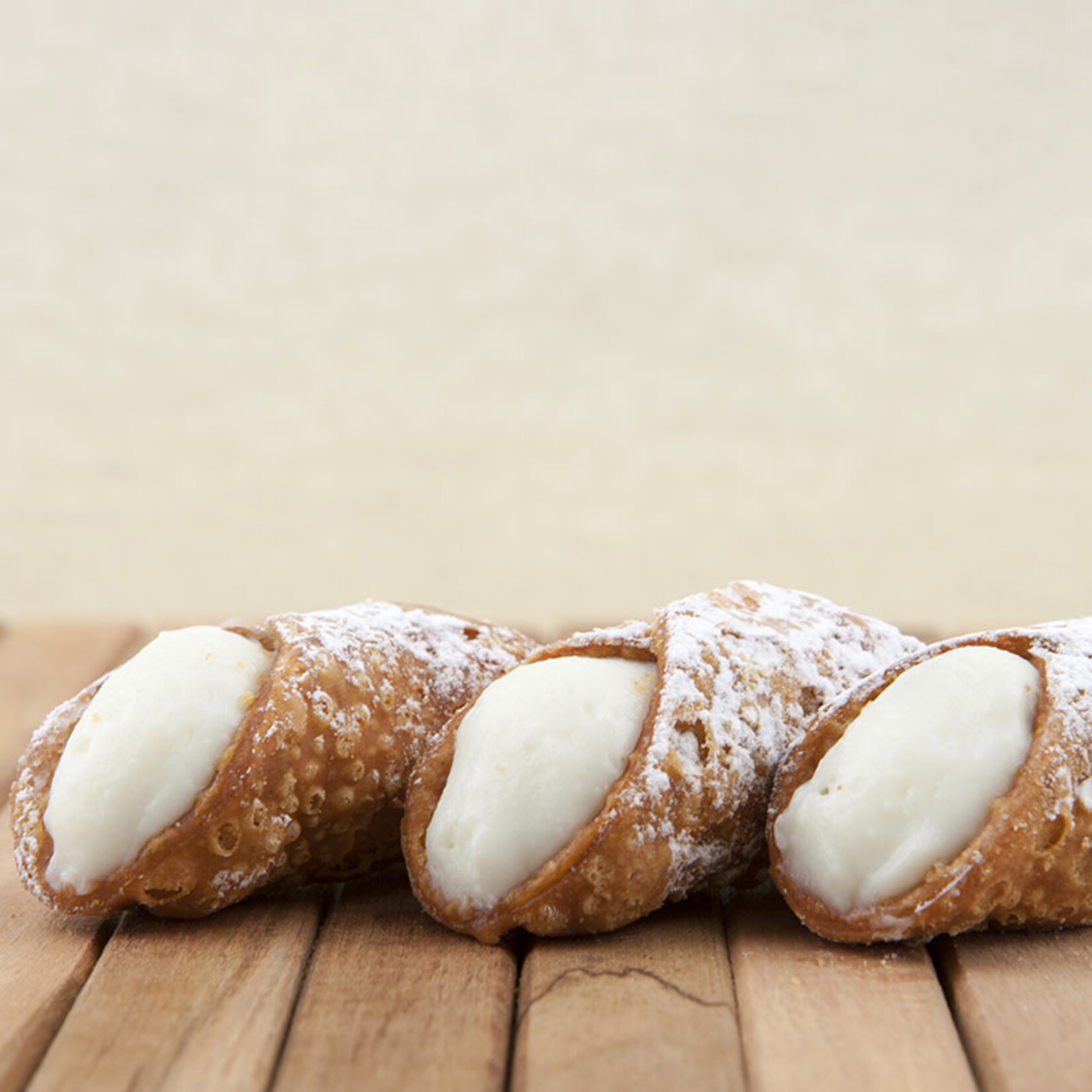 Moda Moda - Cannoli Shell, Medium - 3.2" (200 ct)