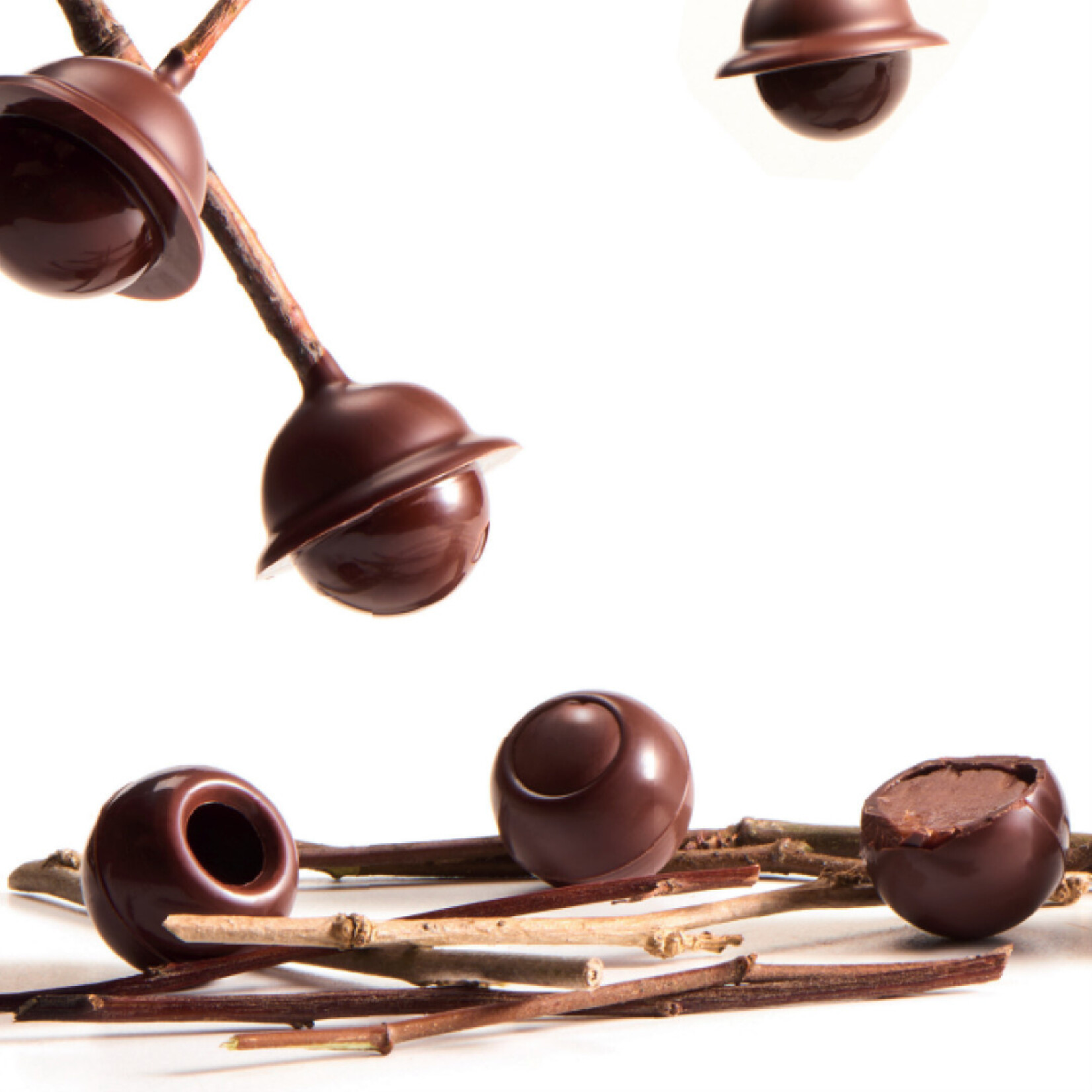 Mona Lisa Mona Lisa - Dark Chocolate Truffle Shells - 1" (126 ct)