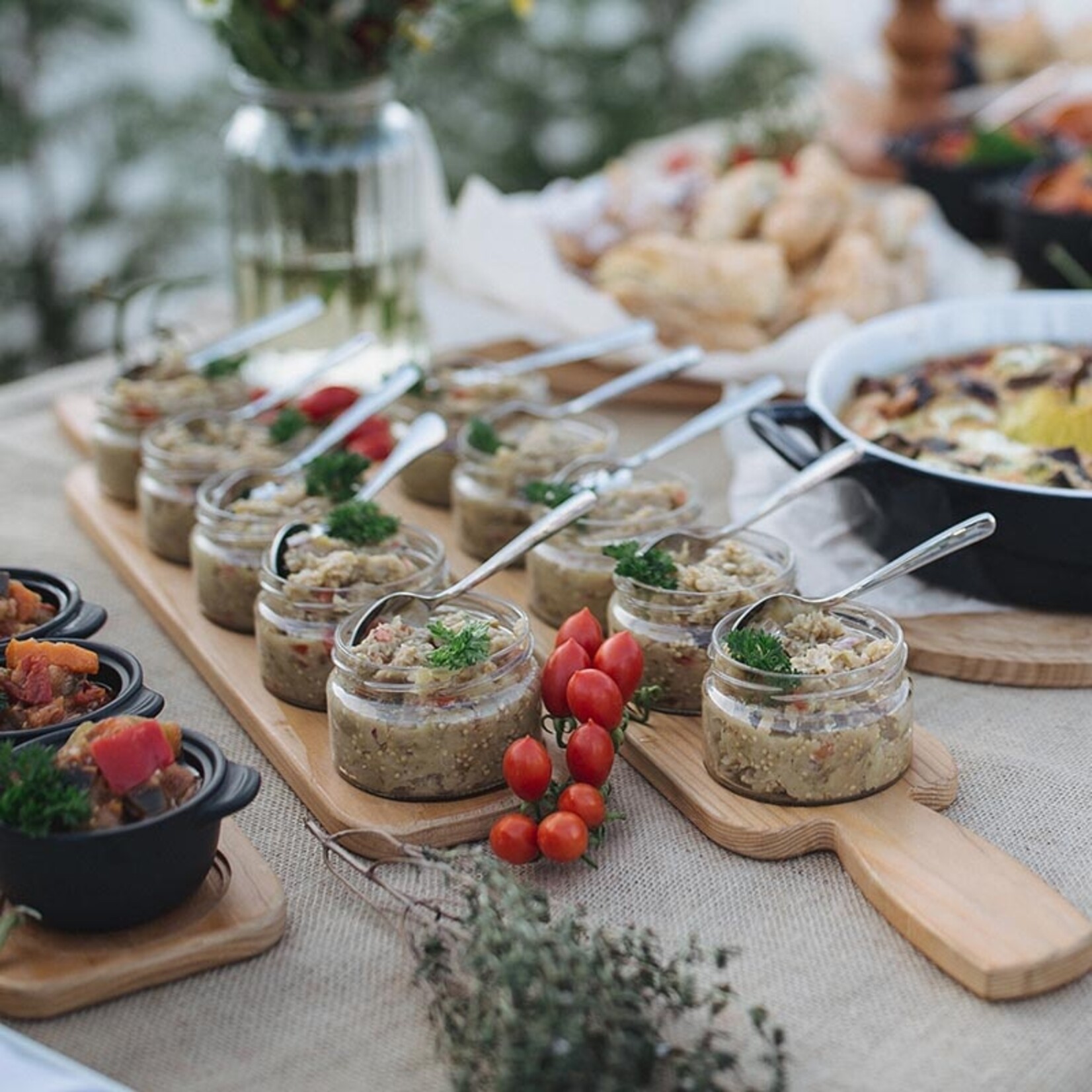 Solia Solia - Silver Mini Spoon, Plasticware - 3.9" (250 ct)